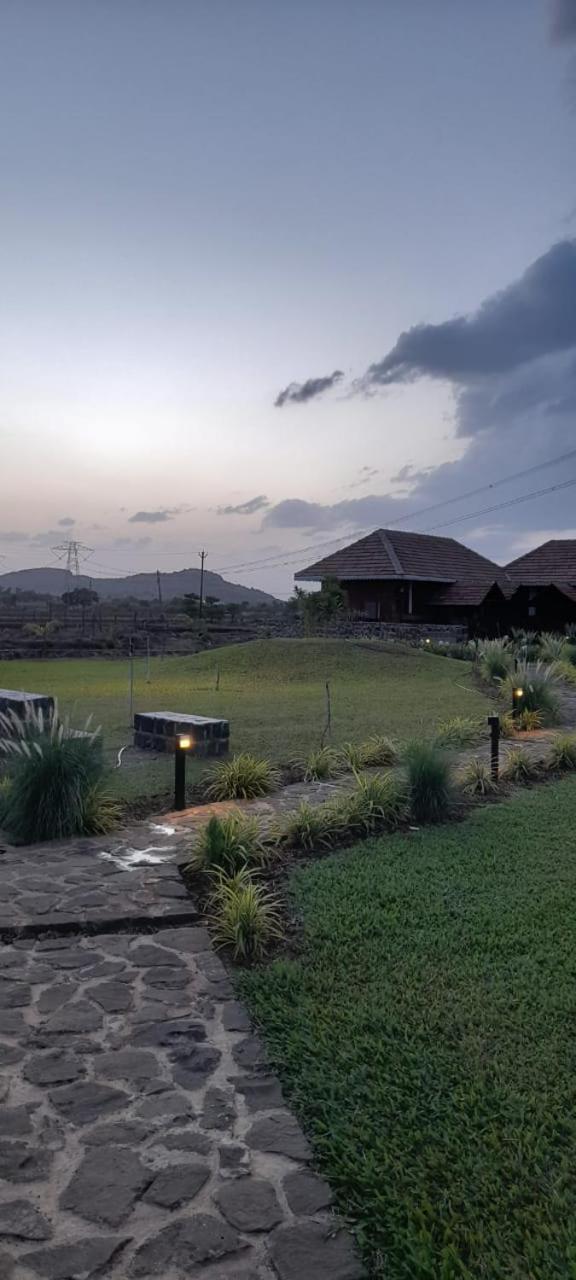 Umbartha Resort Naneghat Ghatghar ภายนอก รูปภาพ