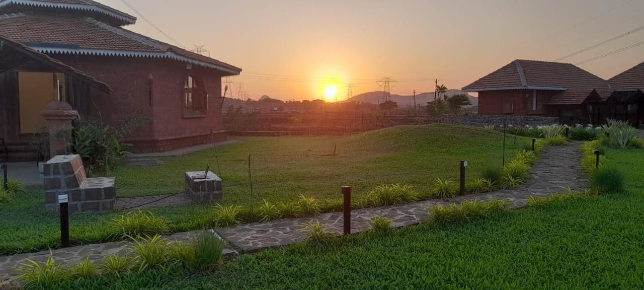 Umbartha Resort Naneghat Ghatghar ภายนอก รูปภาพ